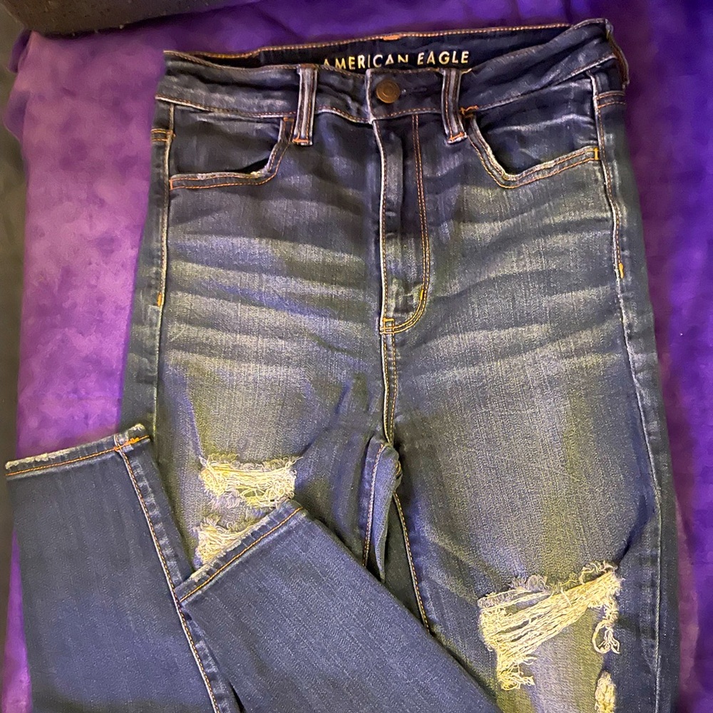 American eagle distressed skinny jeans